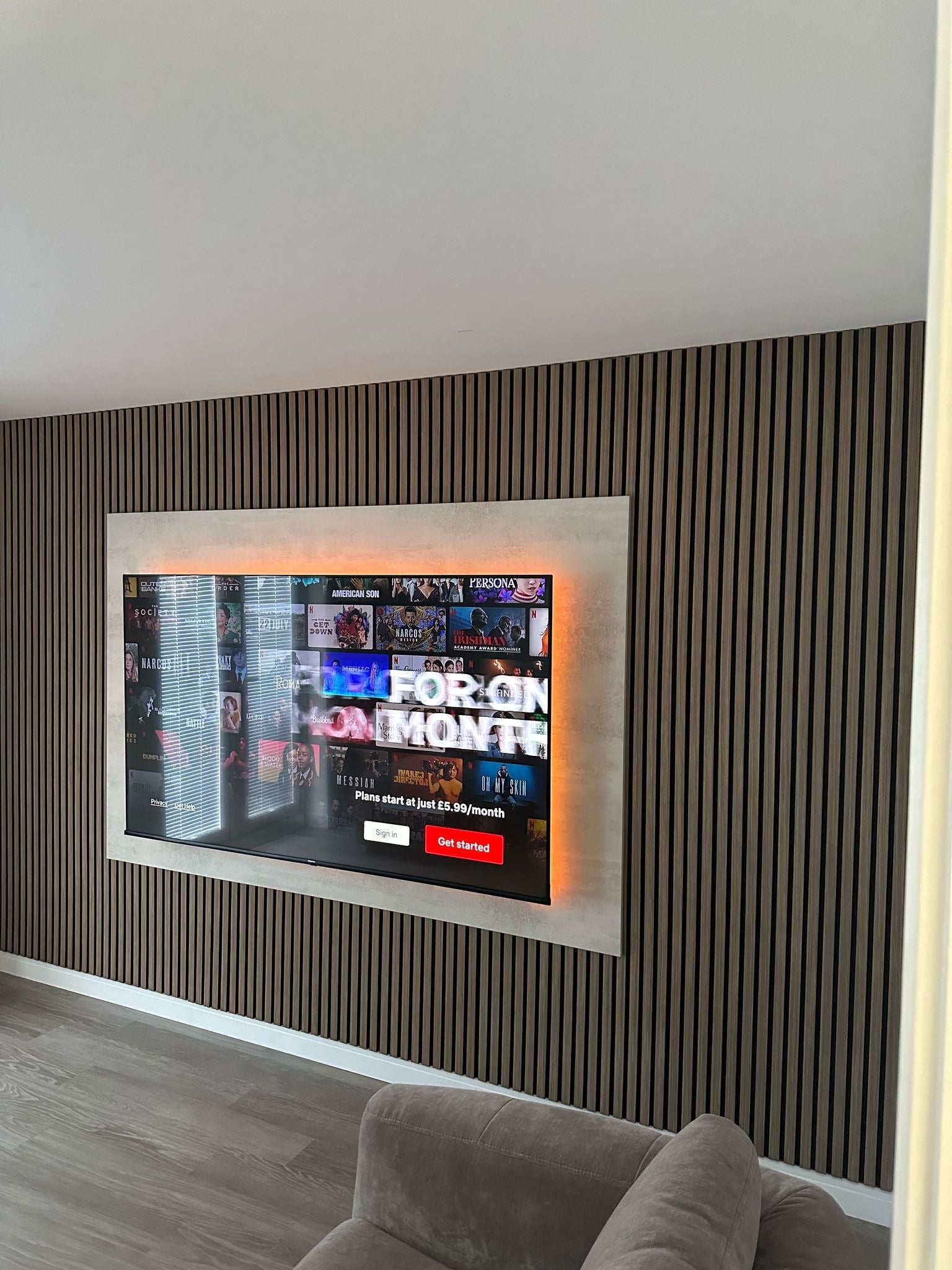 Bronze Media Wall Package