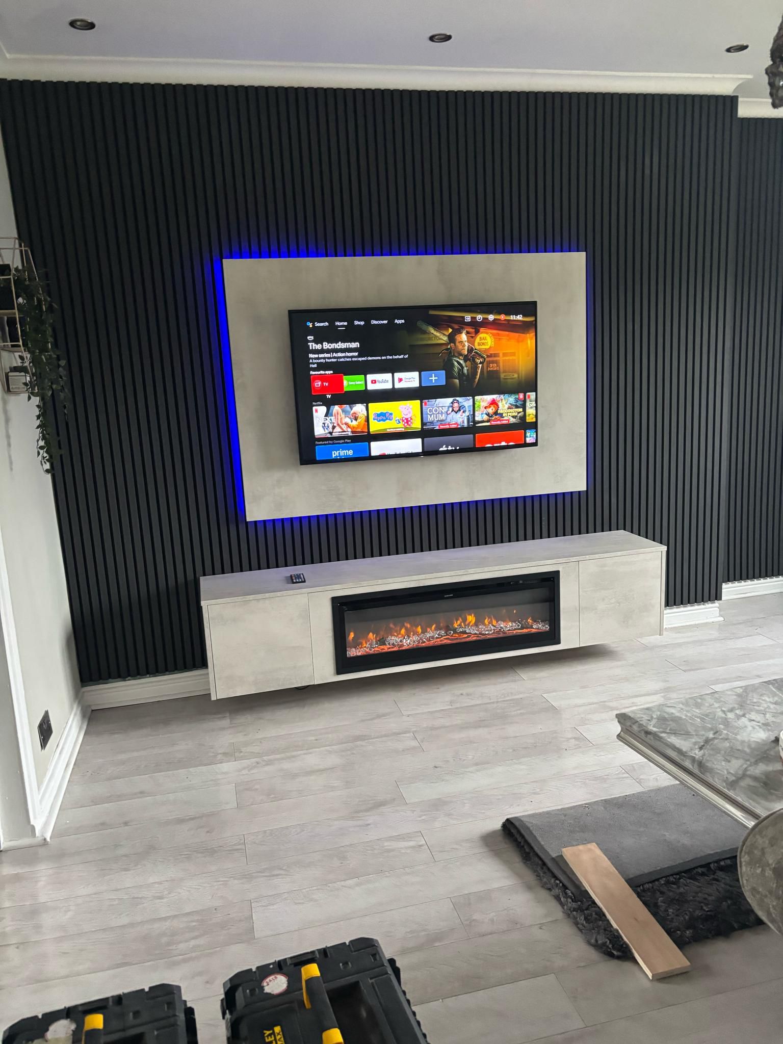Gold Media Wall Package