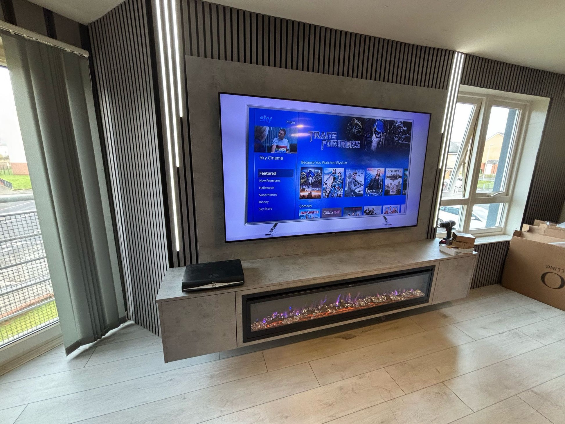 Deluxe Media Wall Package