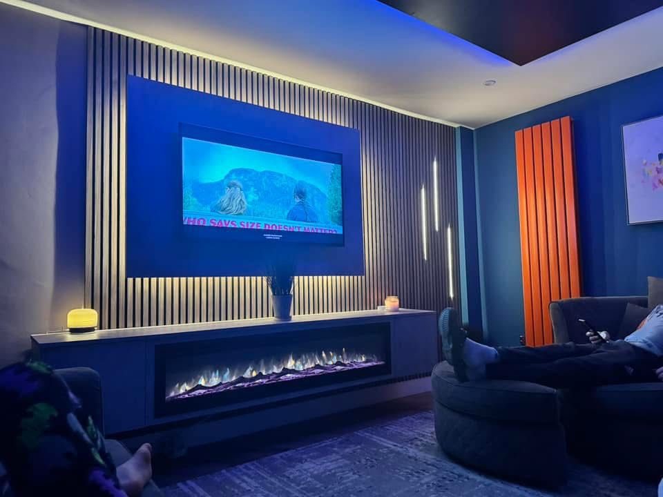 Deluxe Media Wall Package