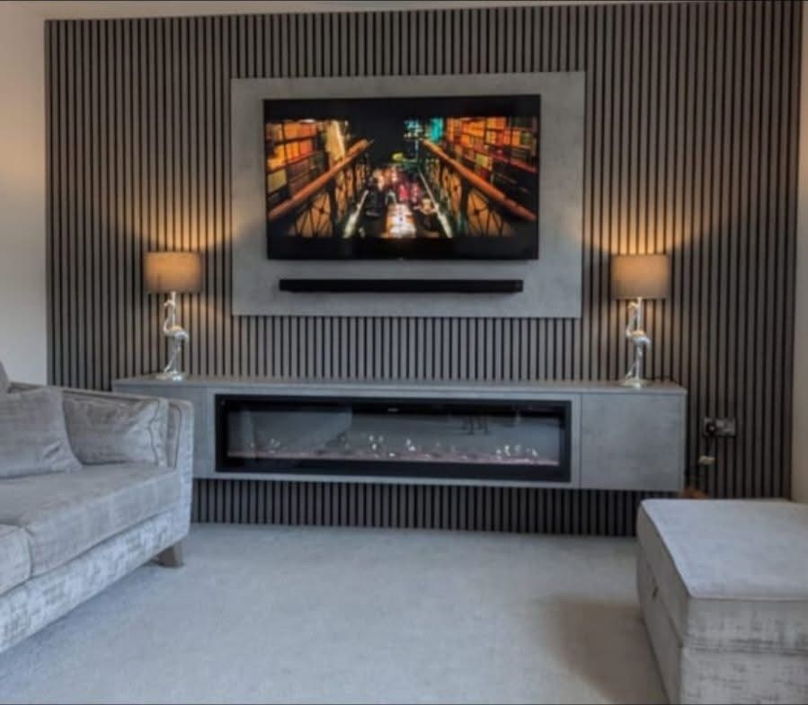 Deluxe Media Wall Package
