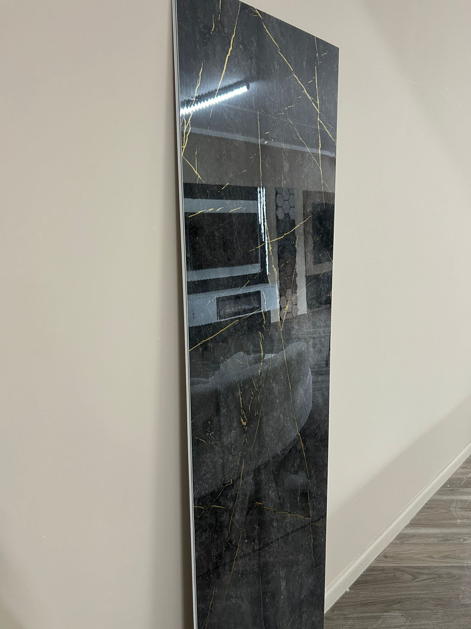 Wet Wall Panel